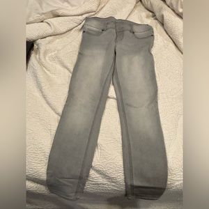 Maurice’s. Faded grey leggings. Size: L
